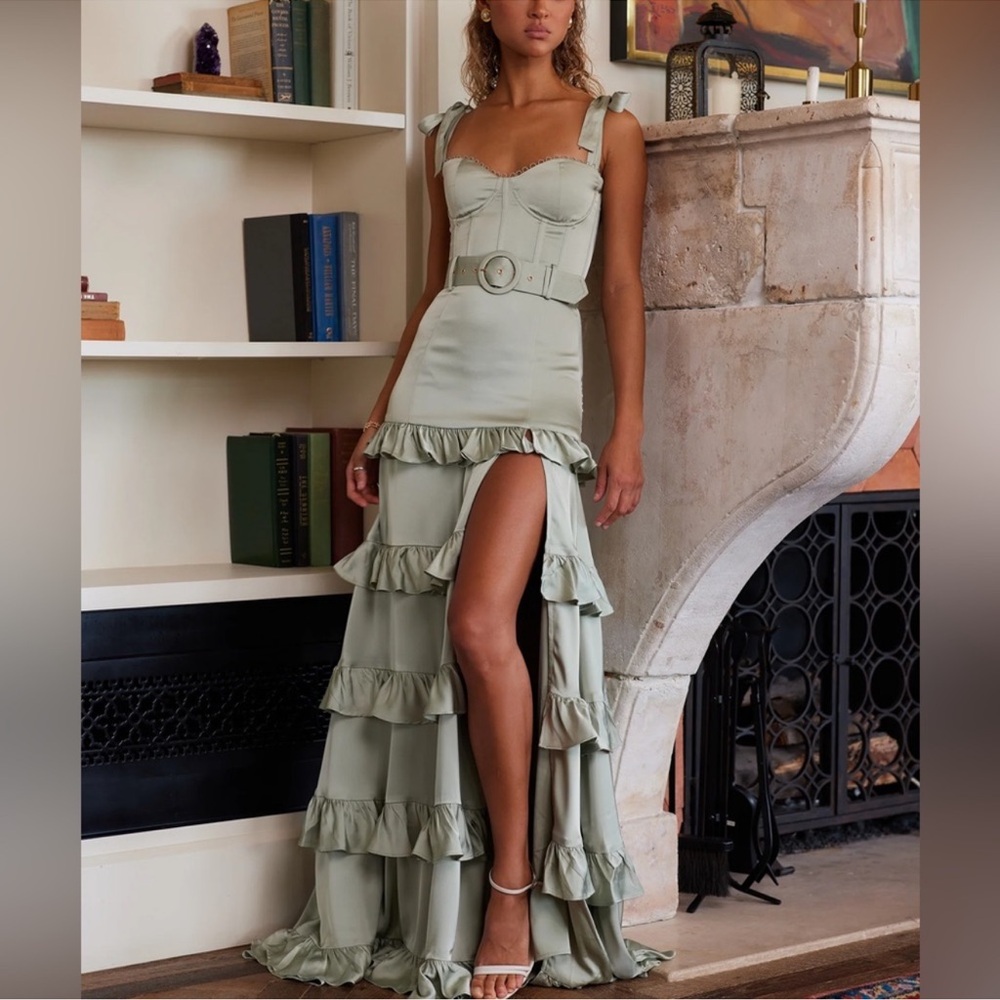 ISO - V. Chapman Lisianthus Dress in Sage Green